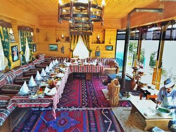 Фото номера Вилла с 2 спальнями Отель Qafqaz Tufandag Mountain Resort Hotel г. Габала 7